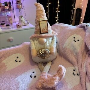 Pink sparkly gnome